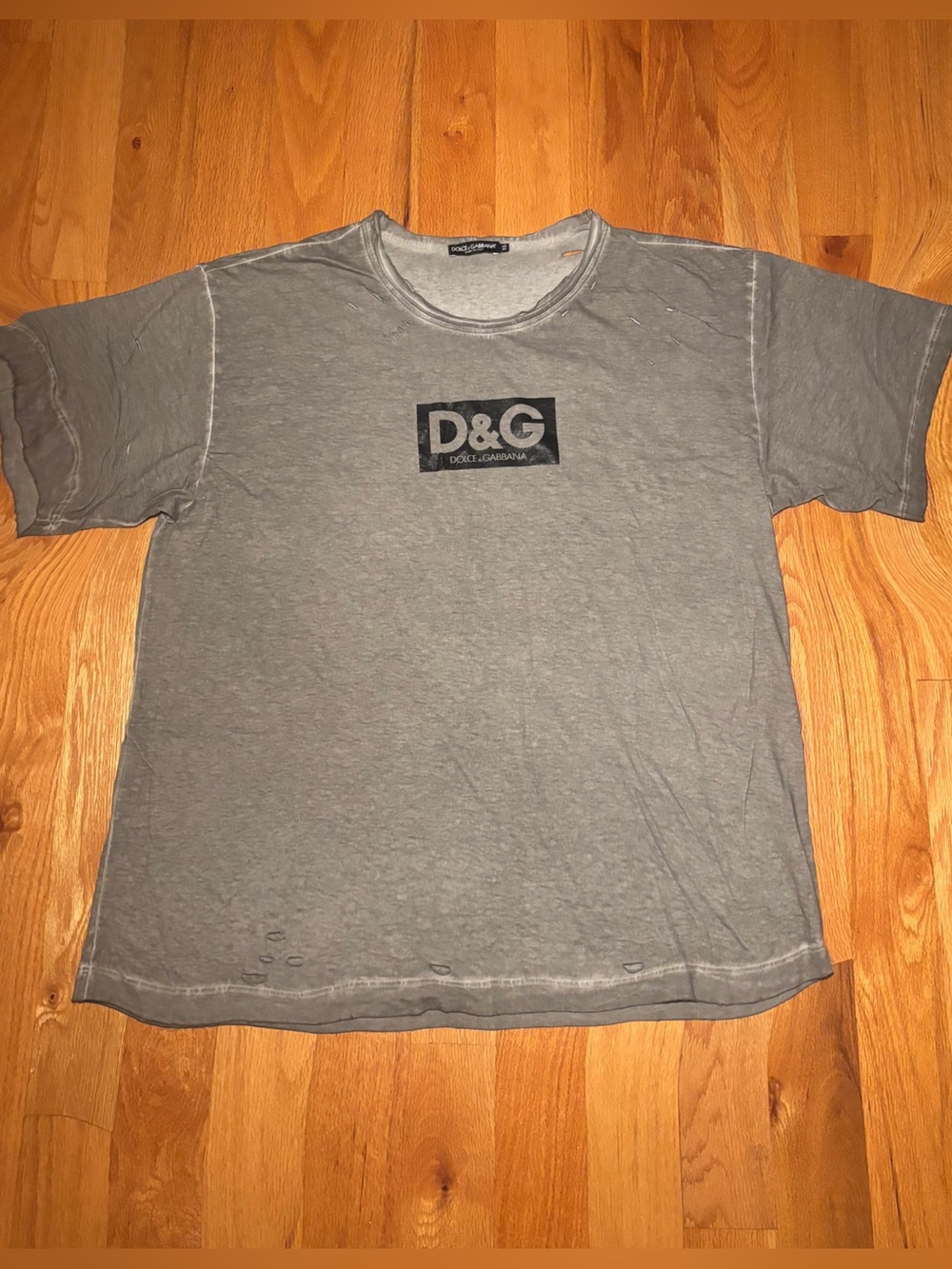 Dolce & Gabbana Gray Distressed D&G Logo Tshirt
